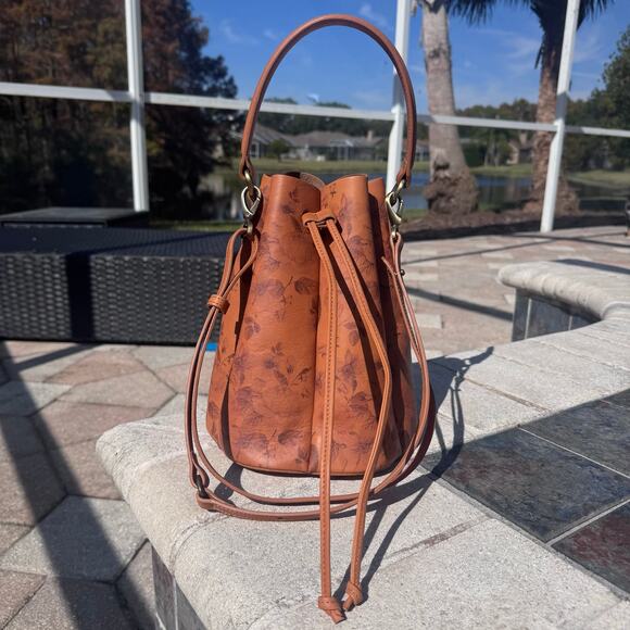 Sundance Handbags - Sundance Made in Italy Brown Floral Leather Bucket Crossbody Bag RemoveableStrap